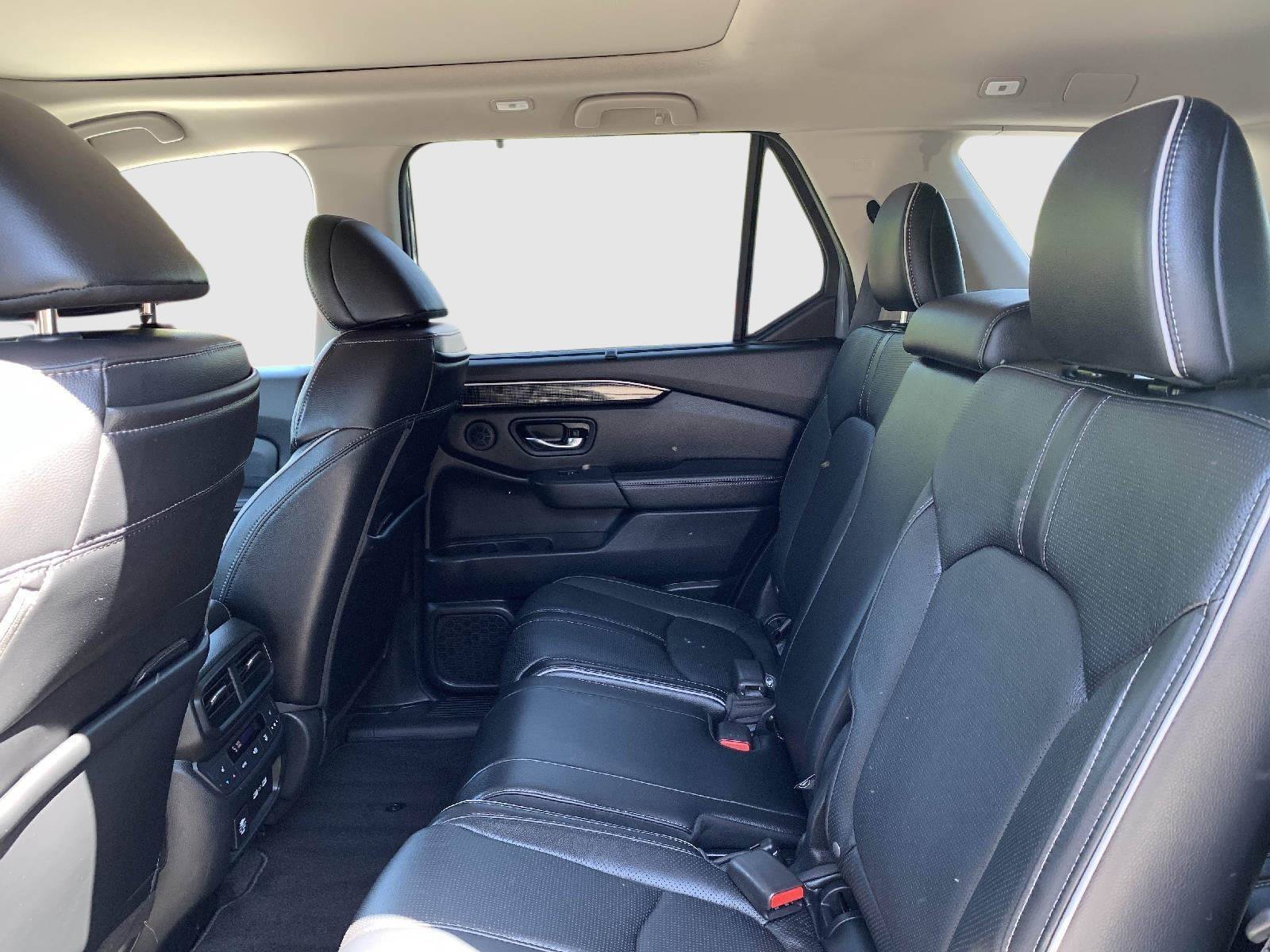 Certified 2023 Honda Pilot Elite image 45