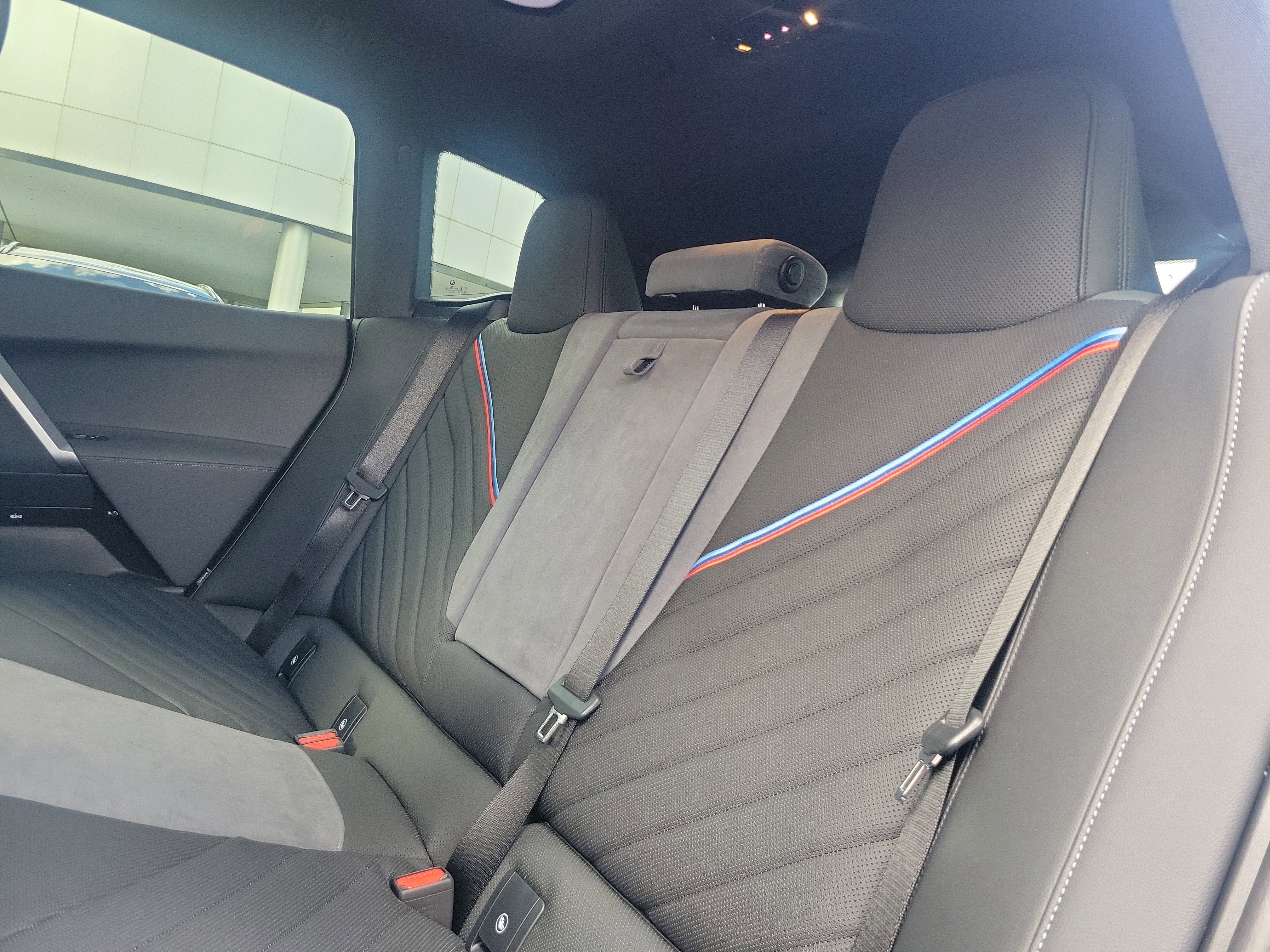 New 2026 BMW iX xDrive60 image 11