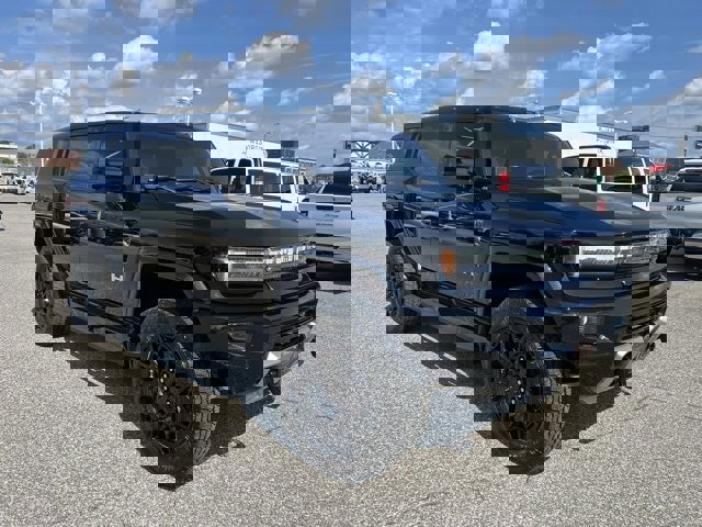 Used 2024 GMC Hummer EV 2X w/ LPO, Illumination Package image 3