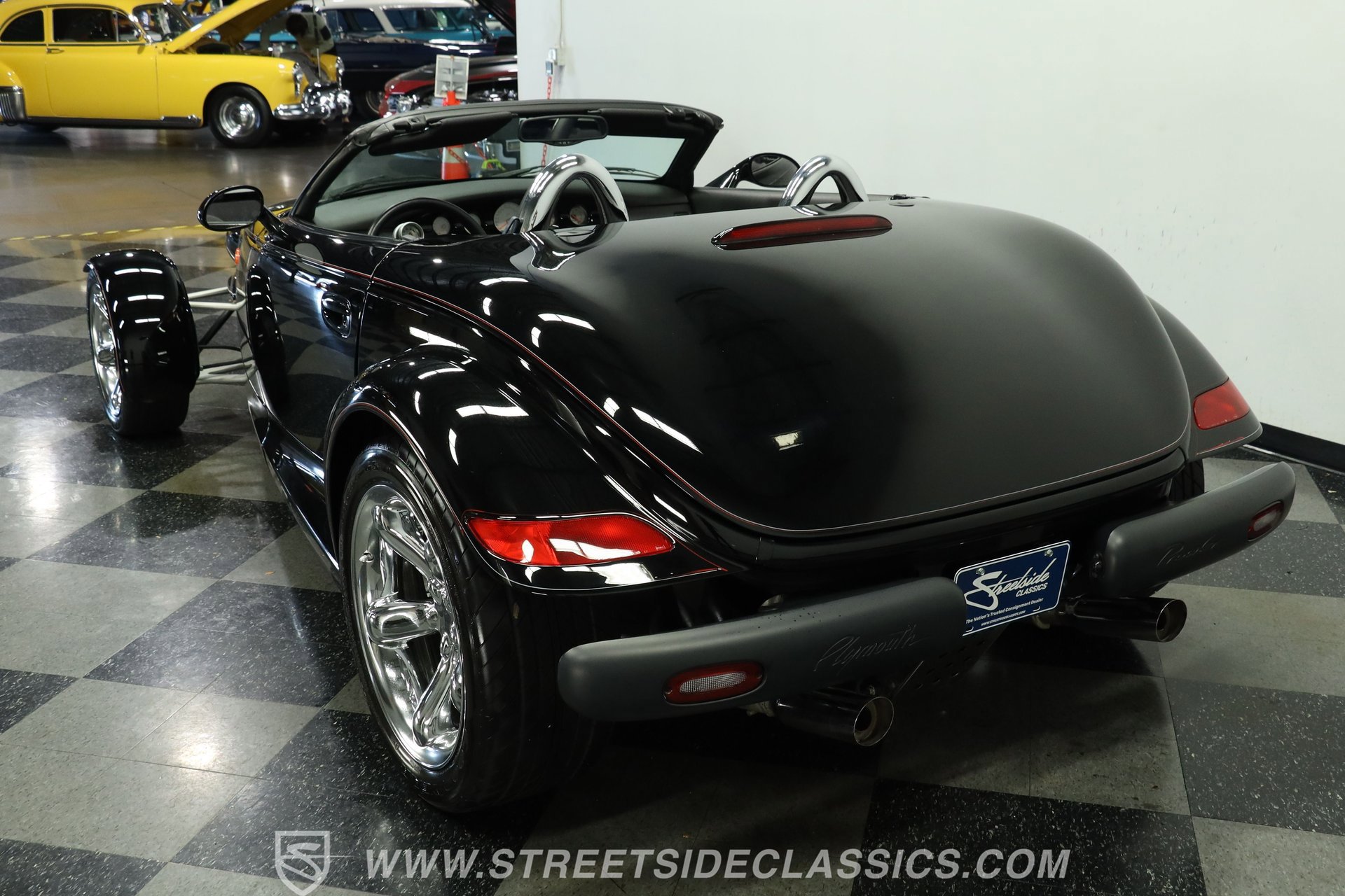 Used 2000 Plymouth Prowler image 7