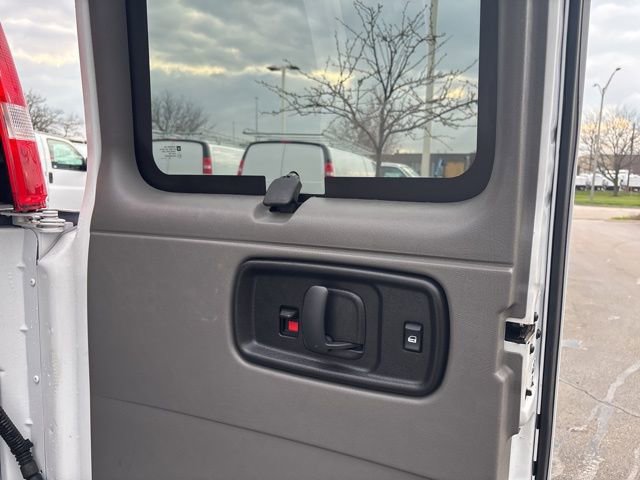 Used 2024 Chevrolet Express 3500 LT w/ LT Preferred Equipment Group RWD image 26