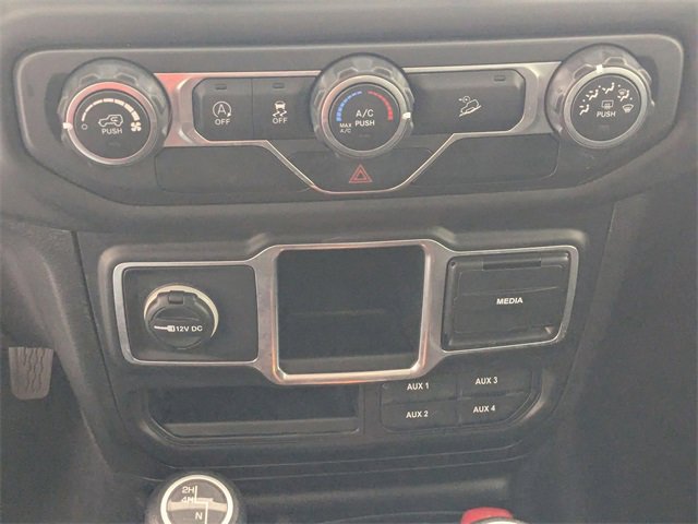 Used 2018 Jeep Wrangler Unlimited Sport image 19