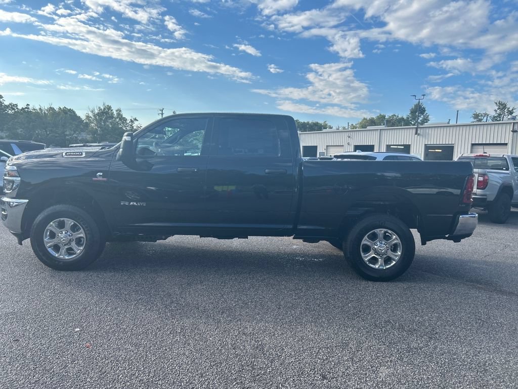 New 2026 RAM 2500 Big Horn AWD/4WD image 3