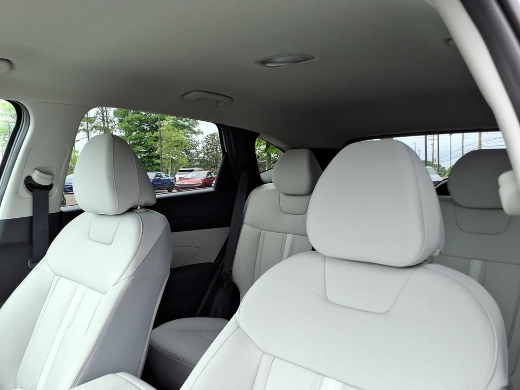 New 2026 Hyundai Tucson SEL Plus FWD image 16