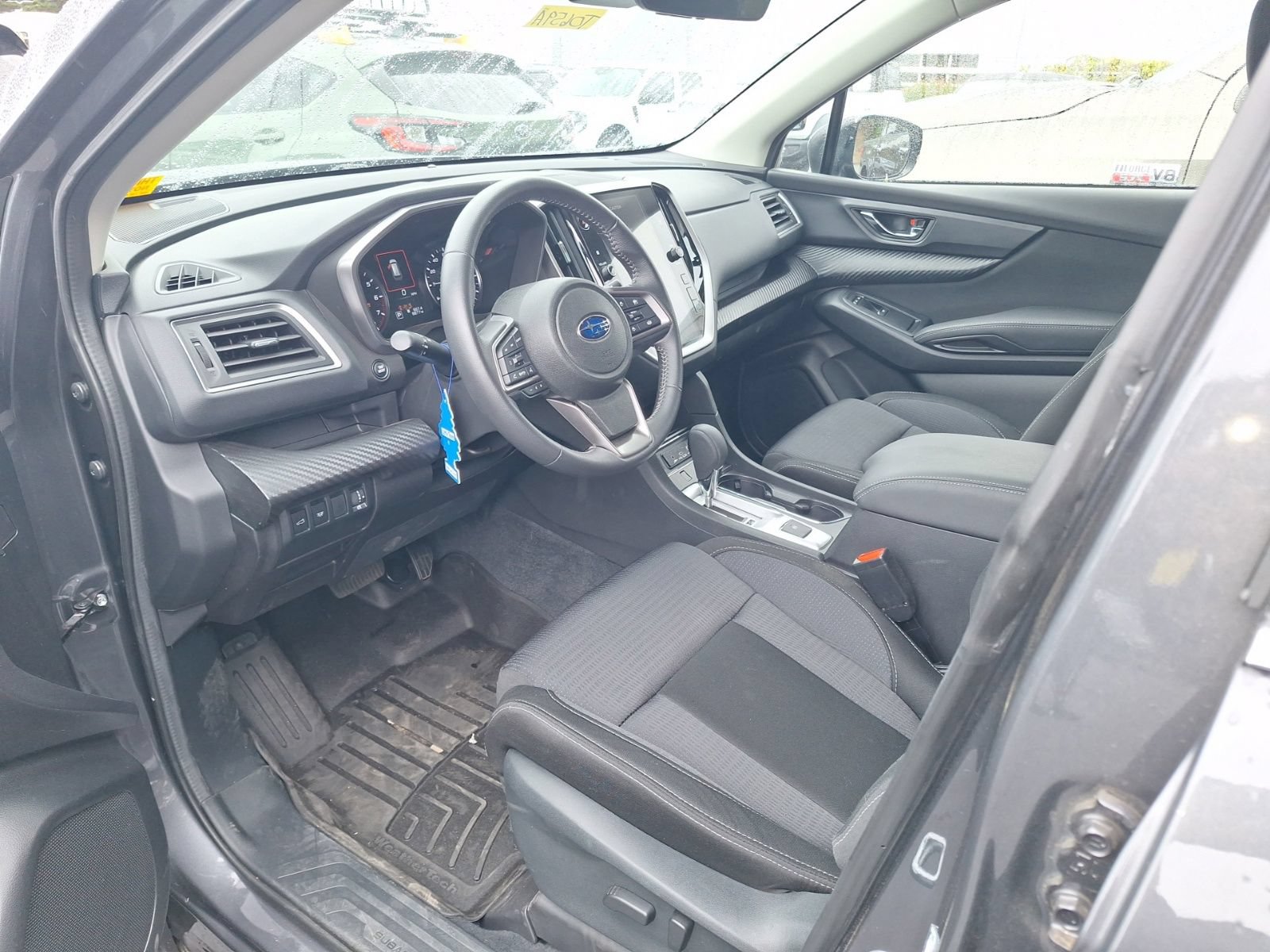 Used 2025 Subaru Ascent Premium AWD/4WD image 8