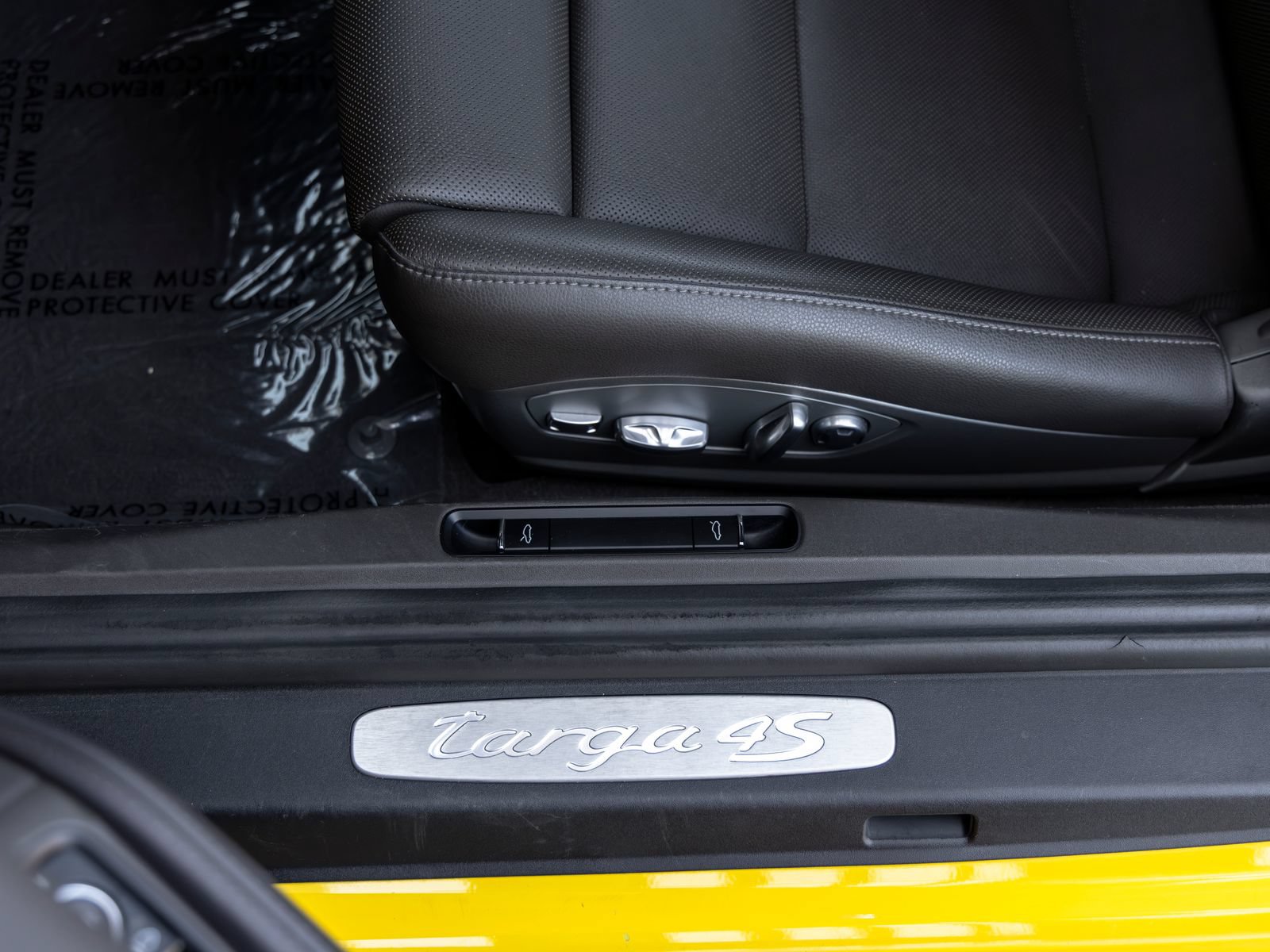 Certified 2019 Porsche 911 Targa 4S AWD/4WD image 29