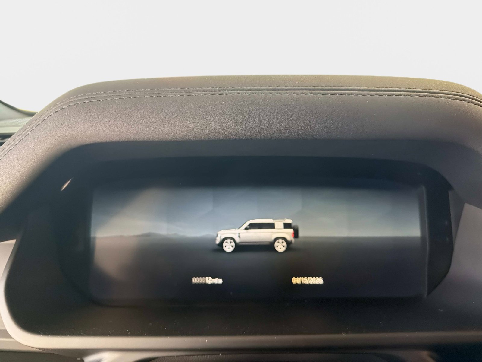 New 2026 Land Rover Defender 110 X-Dynamic SE image 25