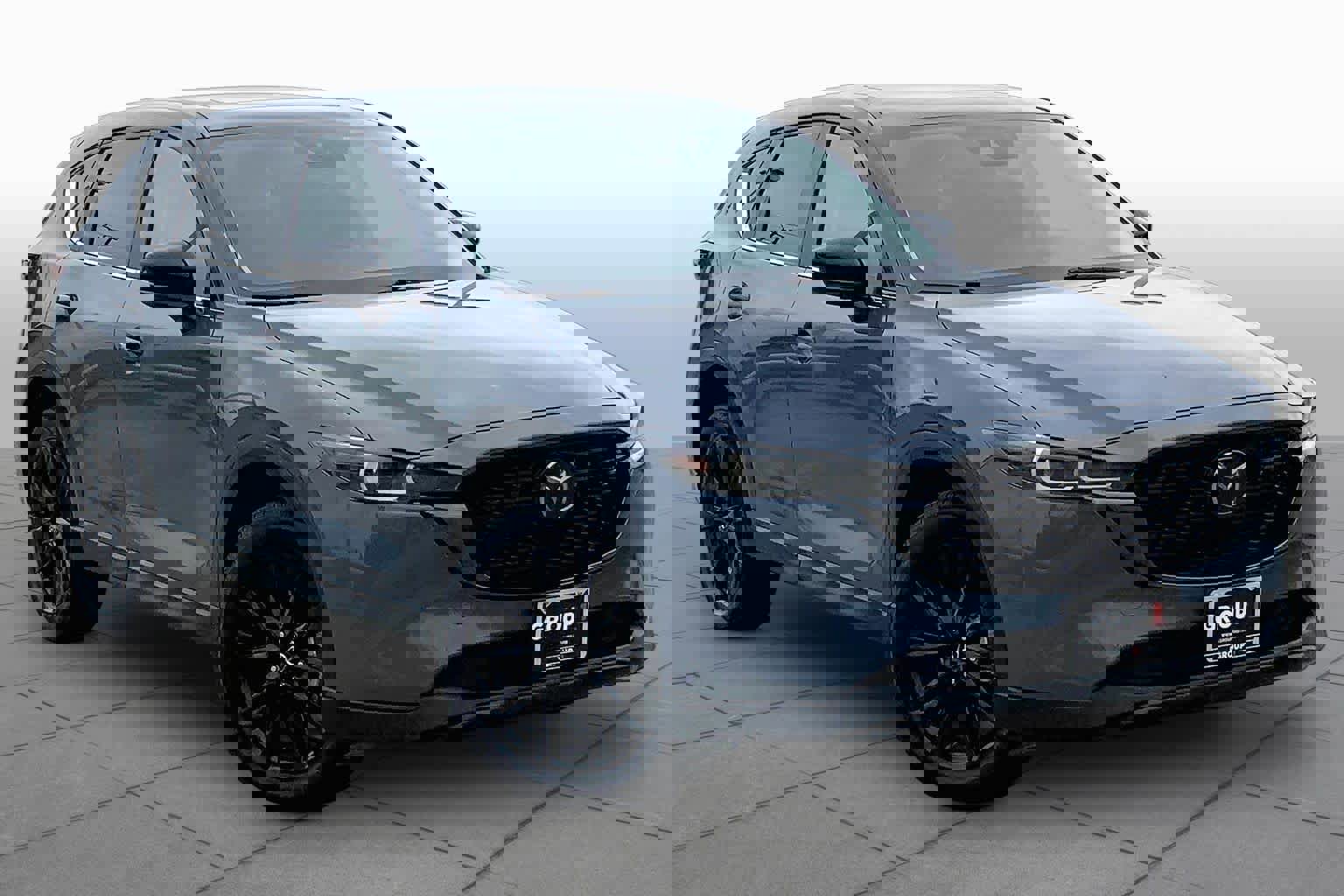 Used 2023 MAZDA CX-5 Carbon Edition image 3