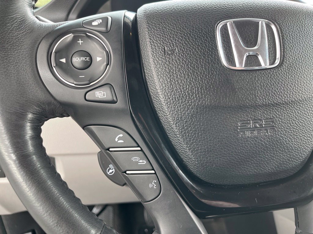 Used 2017 Honda Pilot Elite image 23