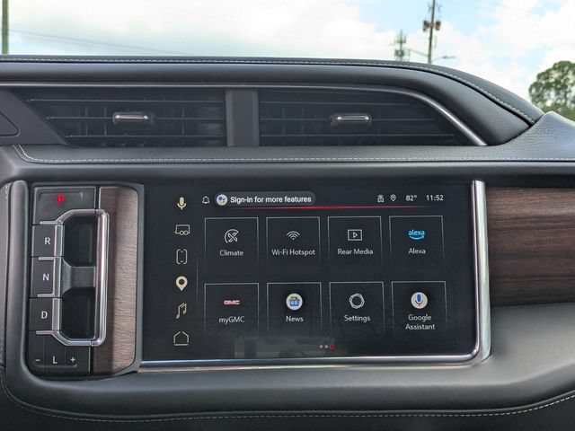 Used 2024 GMC Yukon Denali Ultimate AWD/4WD image 24