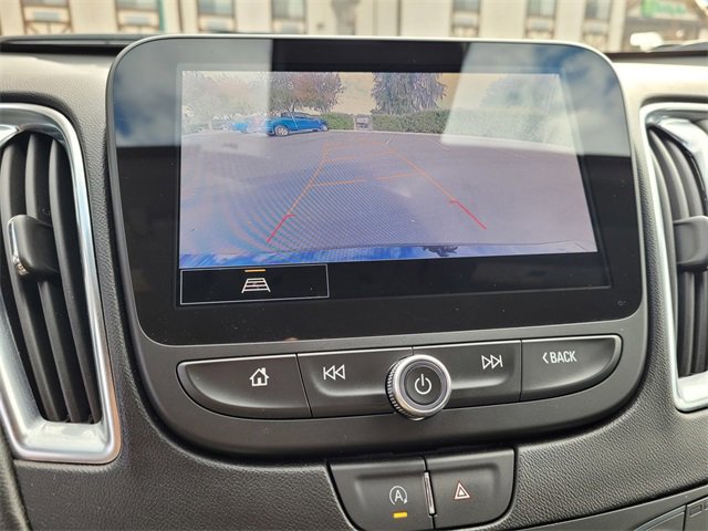 Used 2024 Chevrolet Malibu LT image 19