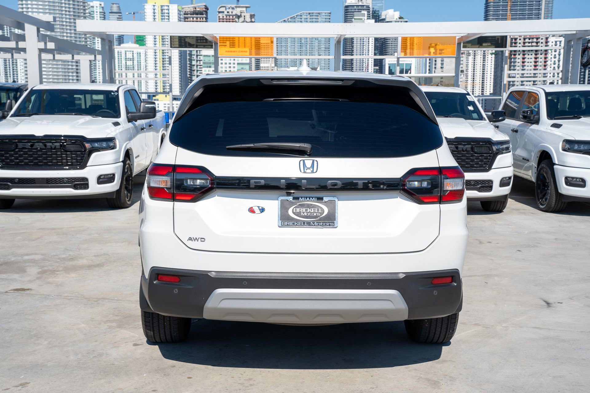 Certified 2025 Honda Pilot EX-L image 6