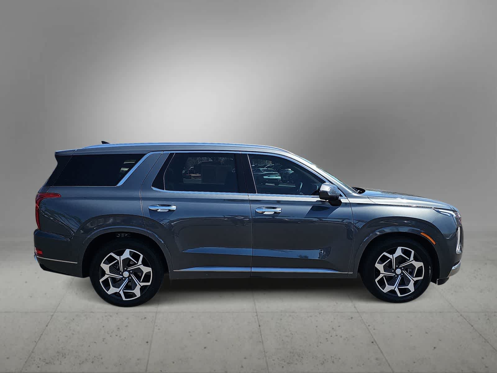 Used 2022 Hyundai Palisade Calligraphy FWD image 9