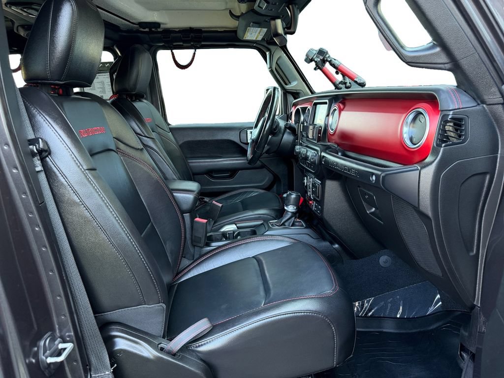Used 2019 Jeep Wrangler Unlimited Rubicon AWD/4WD image 17