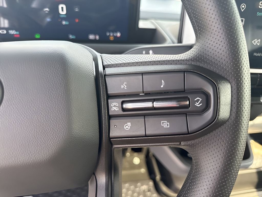 Used 2024 Chevrolet Brightdrop 400 w/ Commercial Equipment Package AWD/4WD image 14