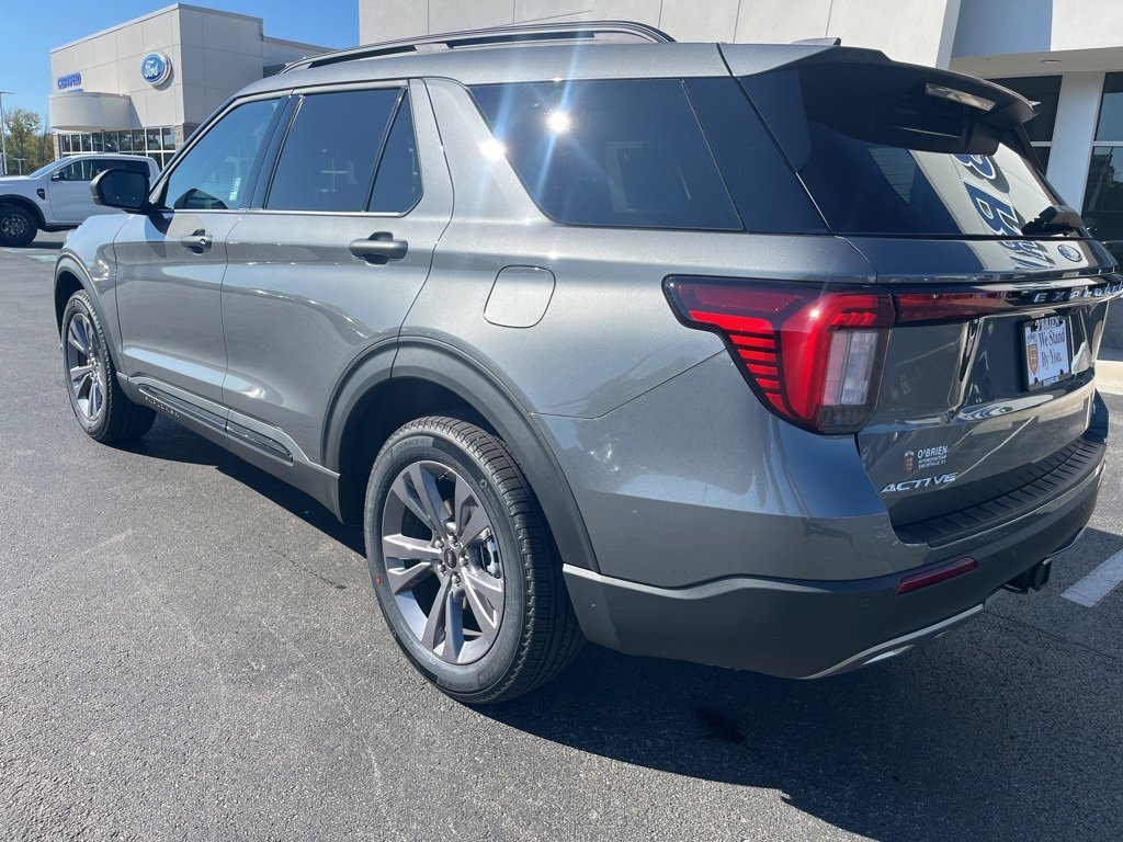 New 2026 Ford Explorer Active image 3