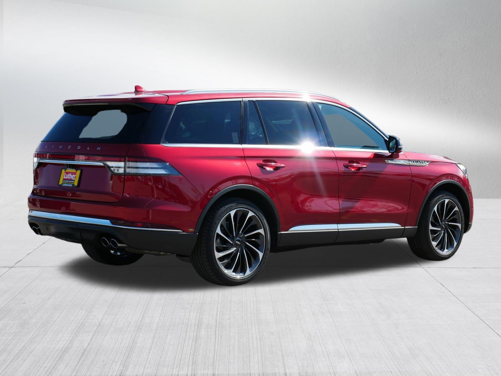 Used 2020 Lincoln Aviator Reserve w/ Equipment Group 202A AWD/4WD image 7