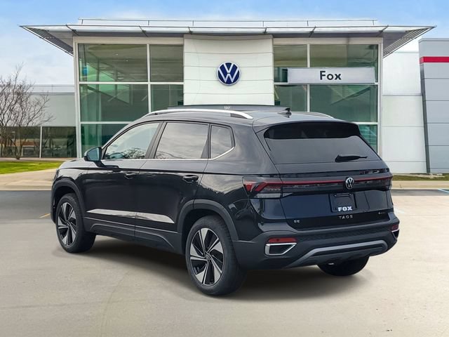 New 2026 Volkswagen Taos SE AWD/4WD image 3