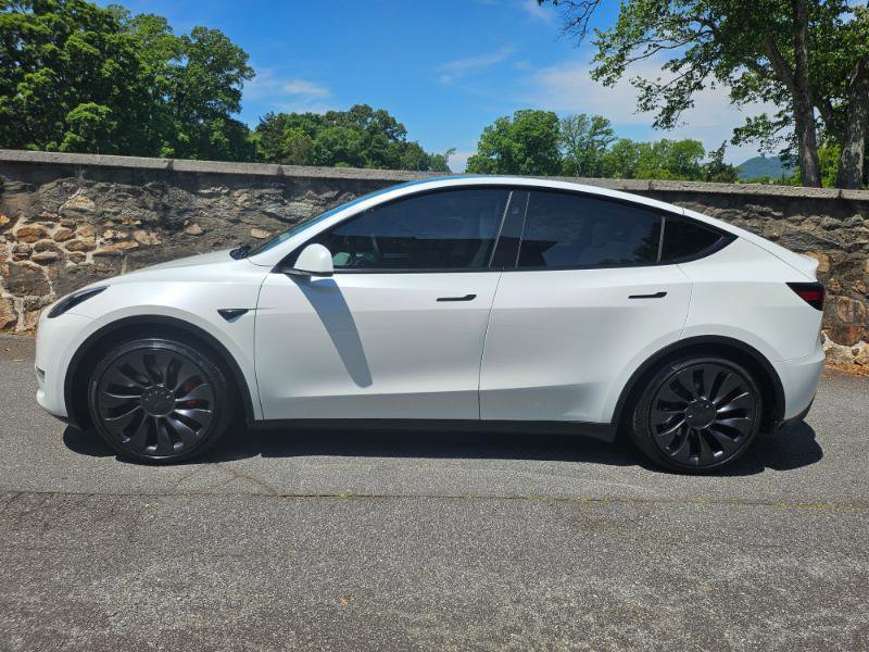 Used 2023 Tesla Model Y Performance AWD/4WD image 8