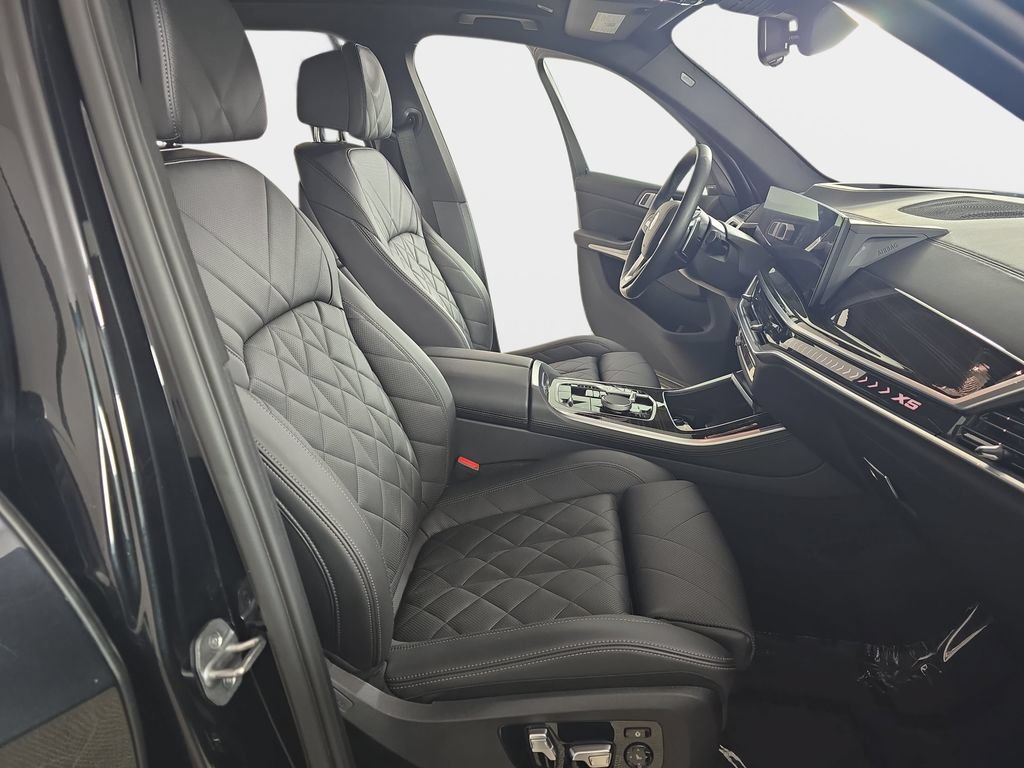 Certified 2024 BMW X5 xDrive50e w/ Premium Package AWD/4WD image 9