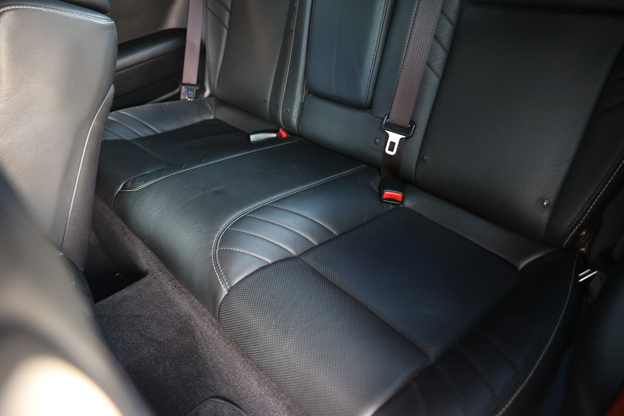 Used 2016 Dodge Challenger SRT Hellcat RWD image 14