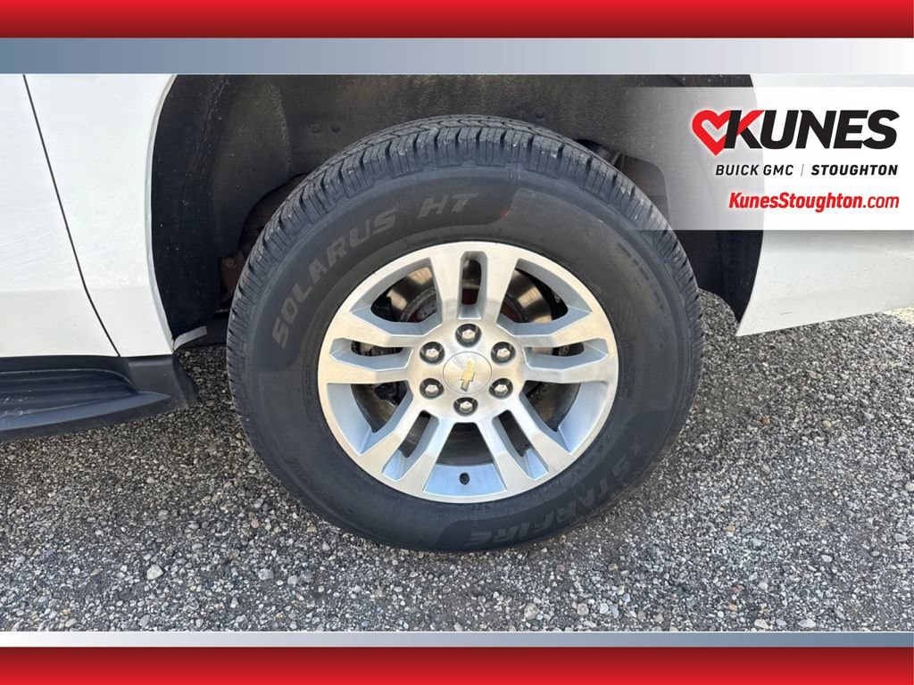 Used 2019 Chevrolet Suburban LT AWD/4WD image 16