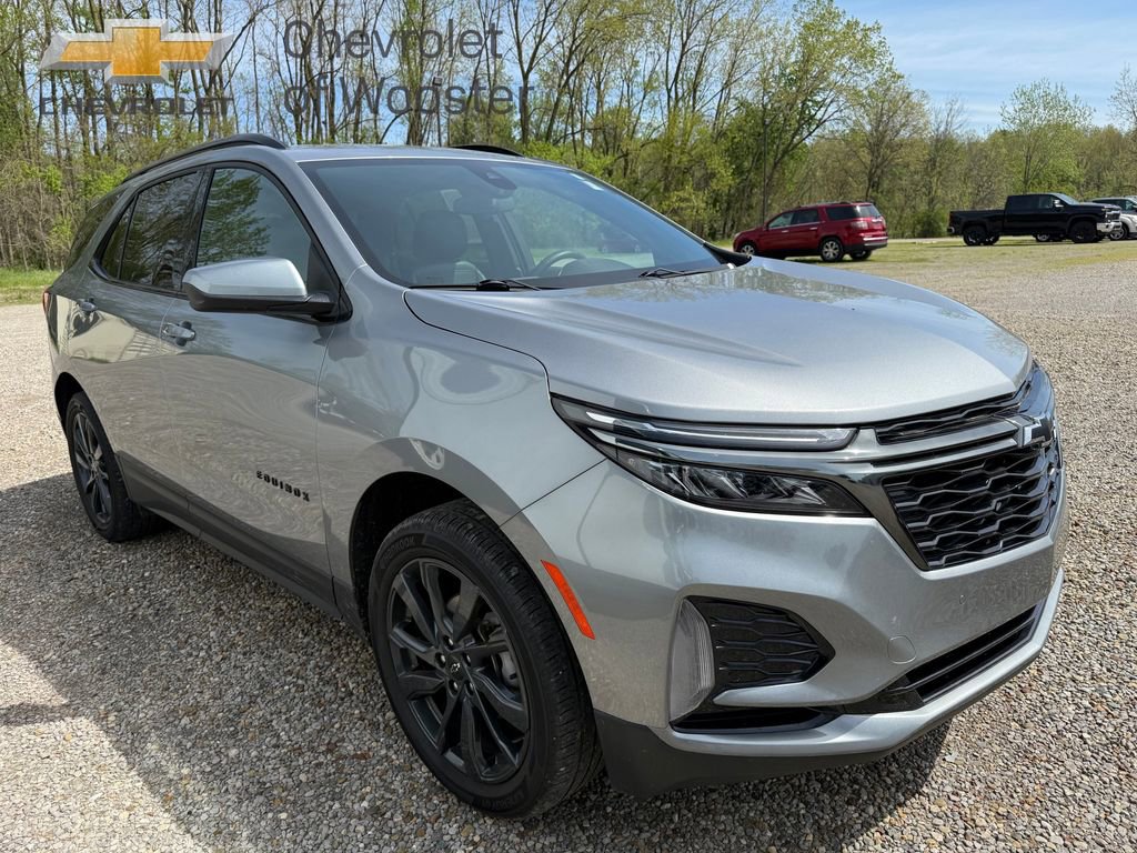 Used 2023 Chevrolet Equinox RS AWD/4WD image 8