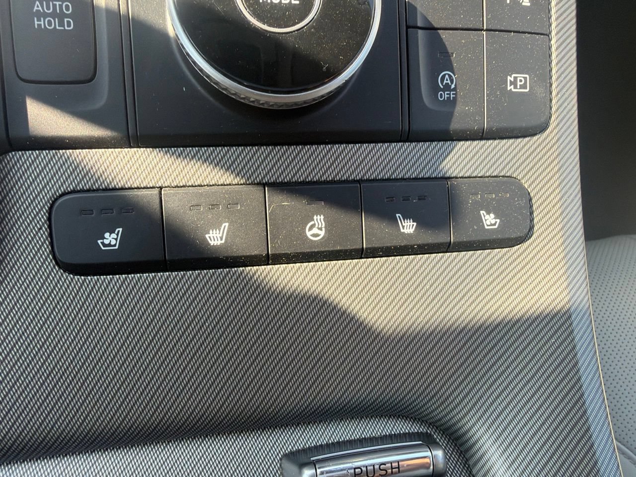 Used 2024 Hyundai Palisade SEL w/ Premium Package FWD image 25