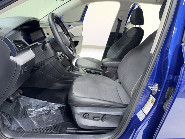 Used 2022 Volkswagen Taos SE image 13