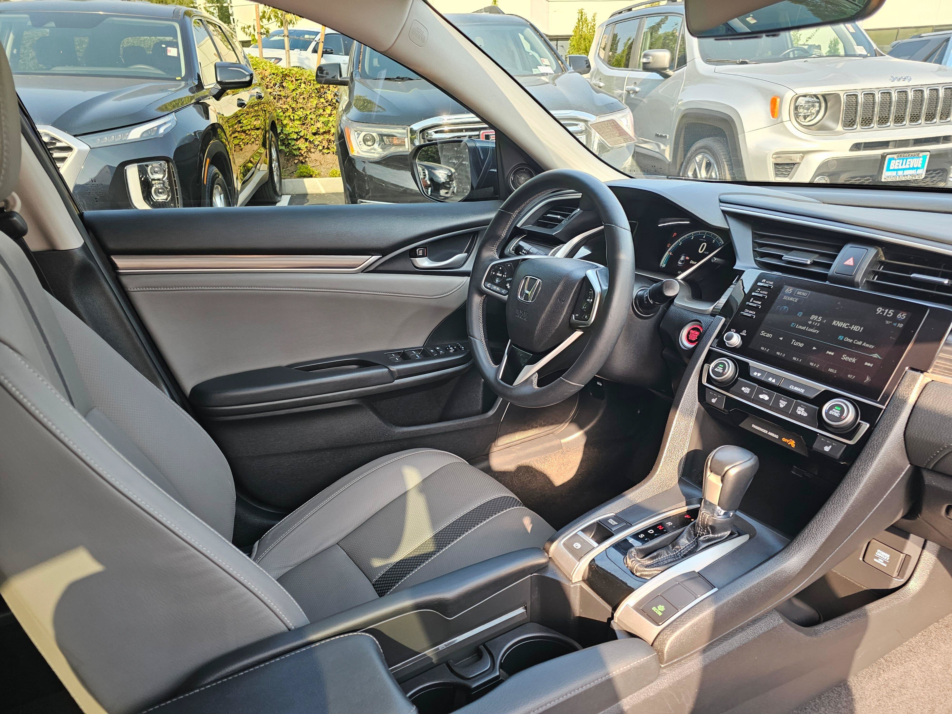 Used 2019 Honda Civic EX-L image 10