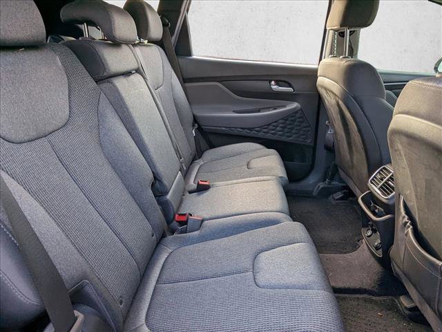 Used 2019 Hyundai Santa Fe SEL image 18