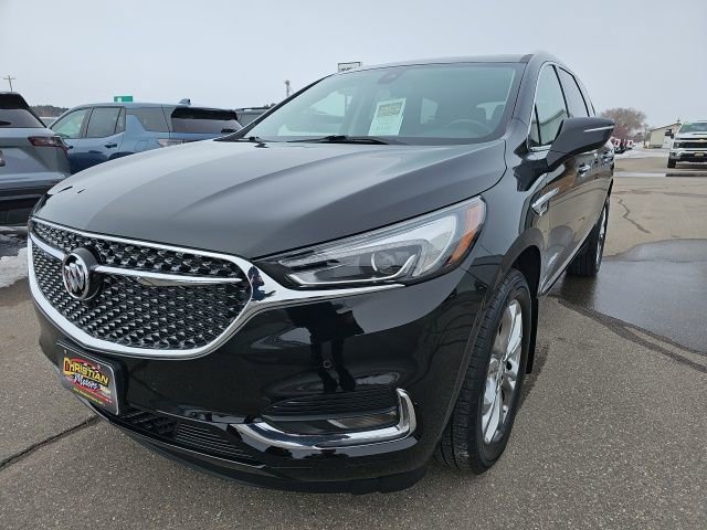 Used 2020 Buick Enclave Avenir w/ Avenir Technology Package image 1