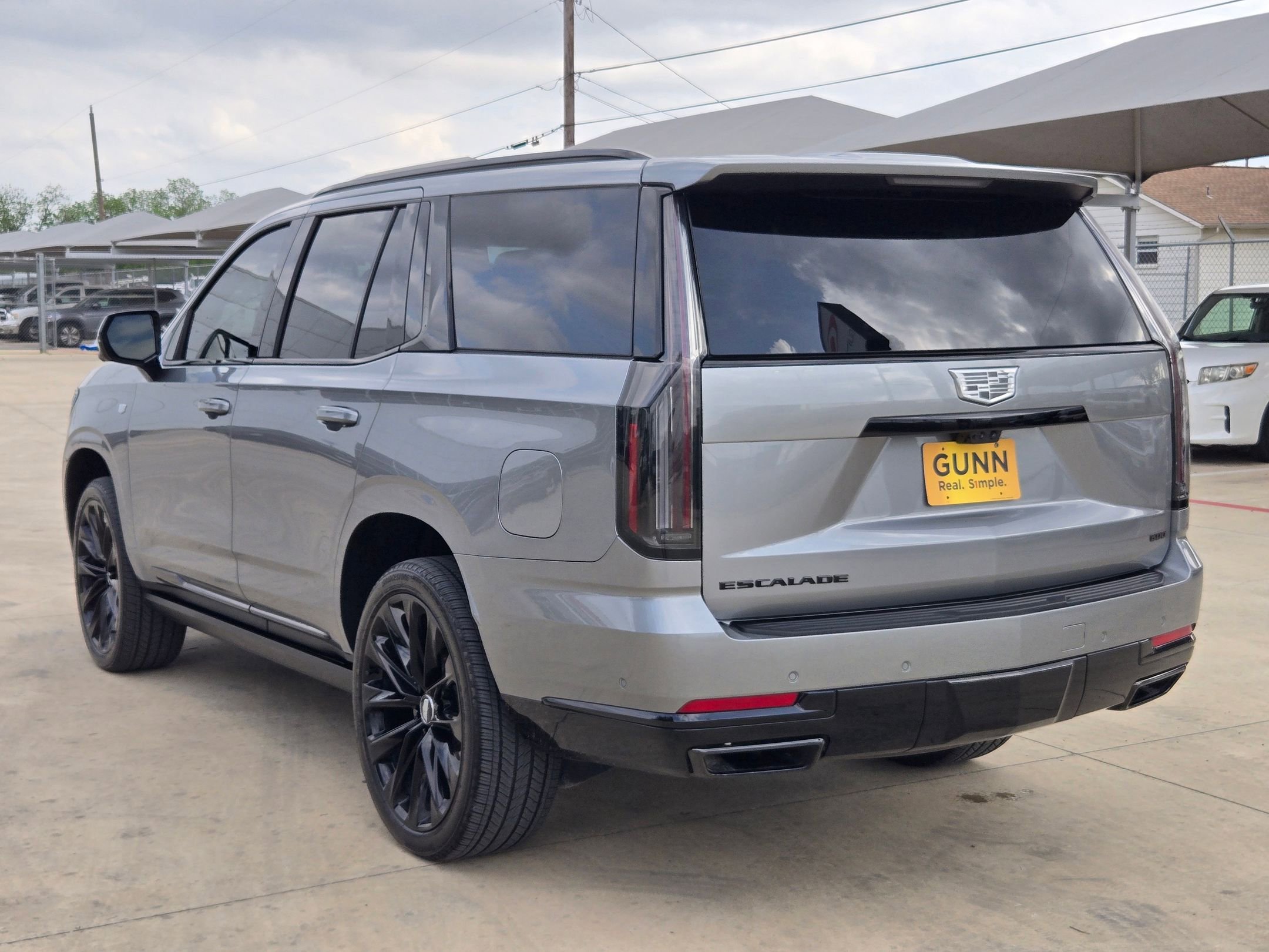 Certified 2025 Cadillac Escalade Sport Platinum w/ LPO, ONYX Package AWD/4WD image 5