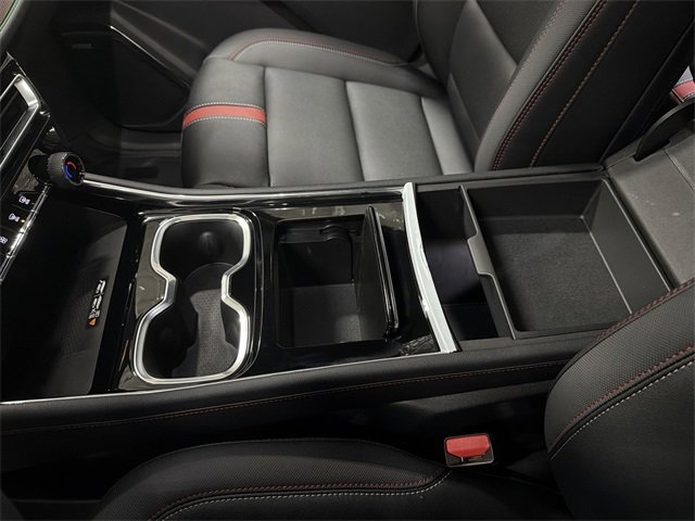 New 2026 Chevrolet Traverse RS w/ LPO, Floor Liner Package image 27