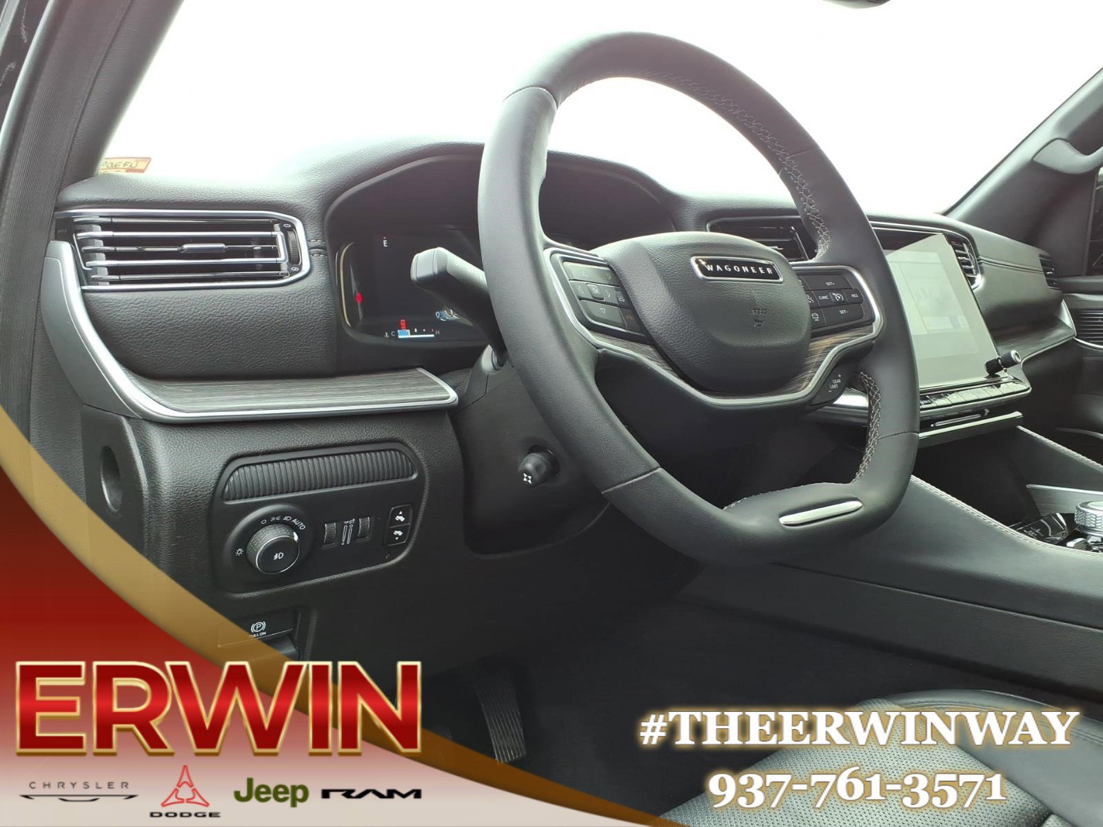 Certified 2024 Jeep Wagoneer Series II w/ Flexible Seating Group image 14