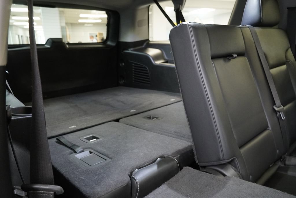 Used 2020 Chevrolet Suburban LT image 35