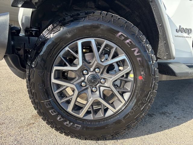 New 2026 Jeep Wrangler Sahara image 13
