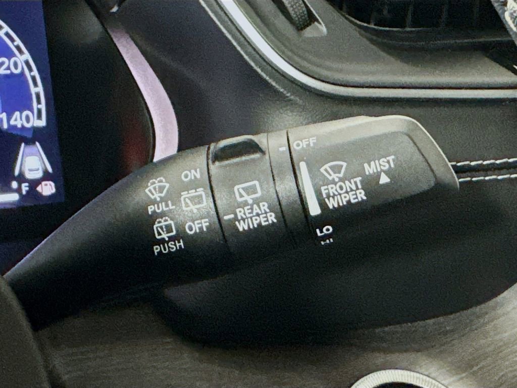 Used 2022 Jeep Grand Cherokee L Limited image 14