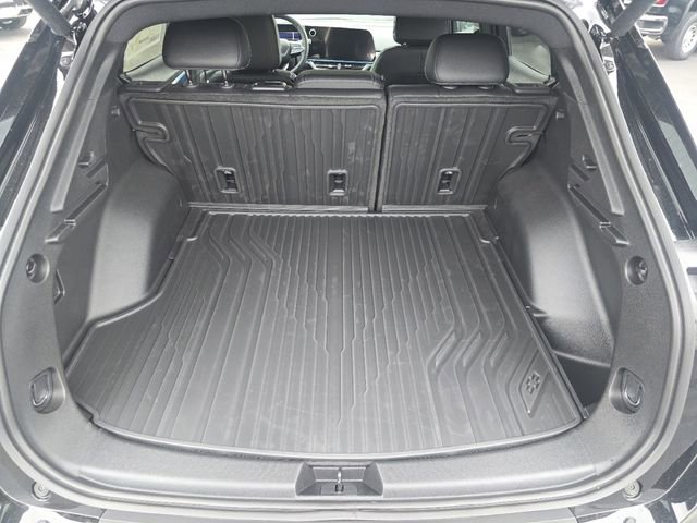 New 2026 Chevrolet Equinox EV LT image 18