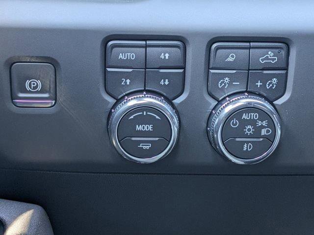 New 2026 GMC Sierra 1500 AT4 w/ AT4 Premium Package image 30
