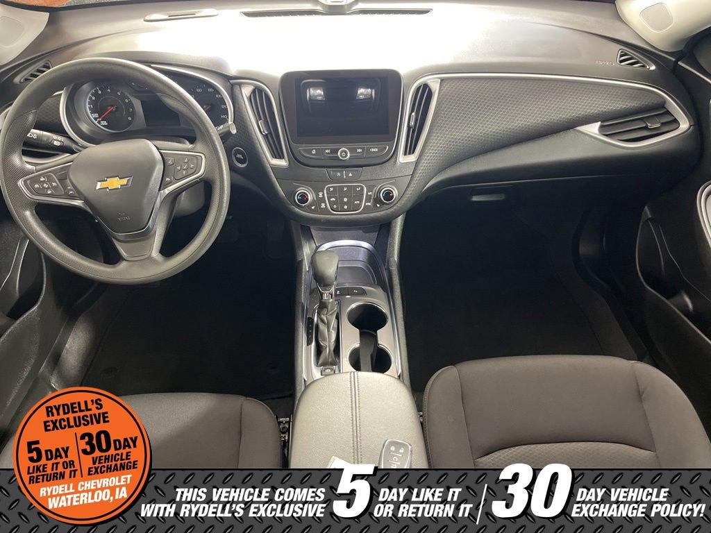Used 2025 Chevrolet Malibu LT FWD image 18