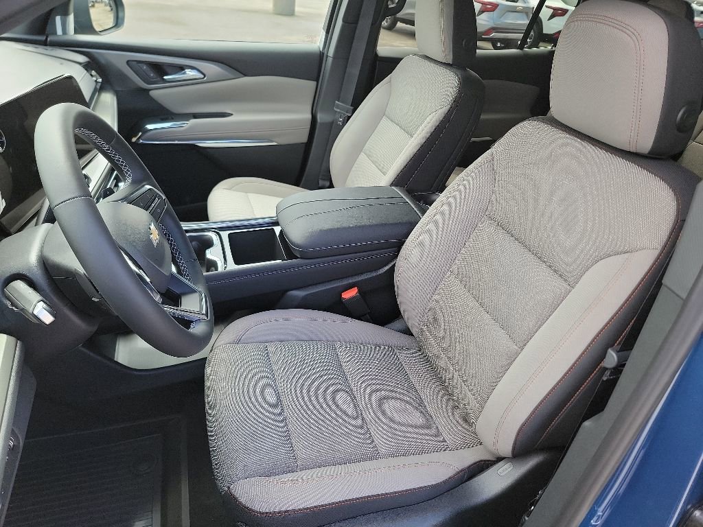 New 2026 Chevrolet Traverse LT AWD/4WD image 11