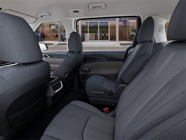 New 2026 Kia Carnival LX image 18