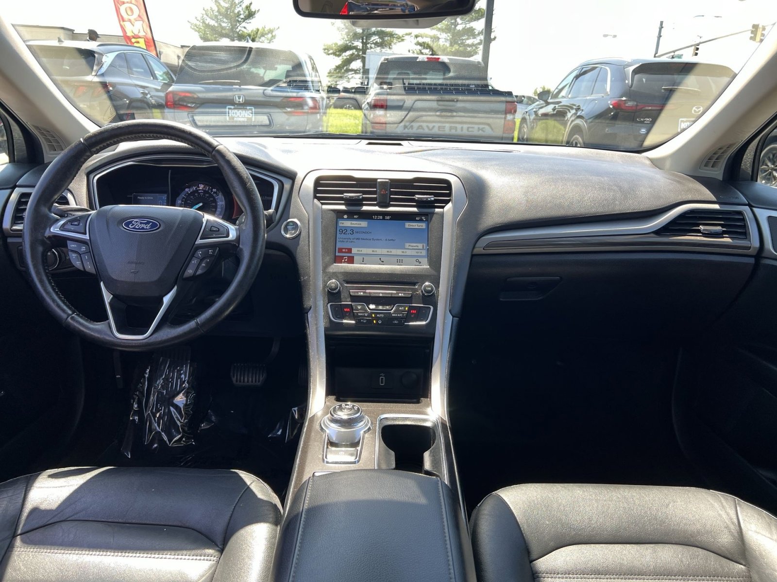 Used 2018 Ford Fusion Energi SE FWD image 18