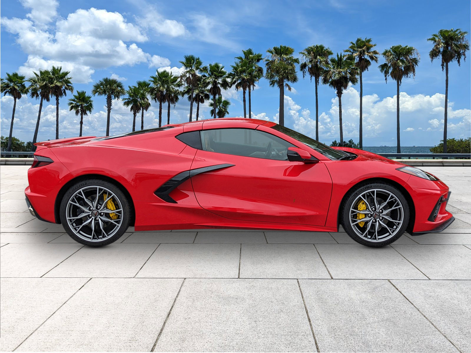 Used 2025 Chevrolet Corvette 2LT image 11