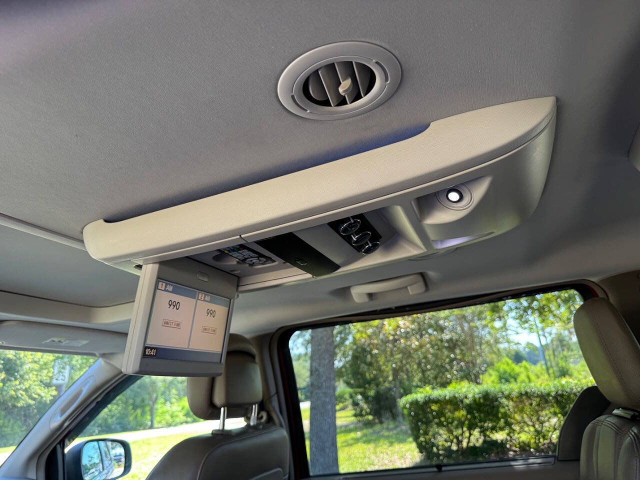 Used 2013 Chrysler Town & Country Touring-L w/ Entertainment Group #2 FWD image 14