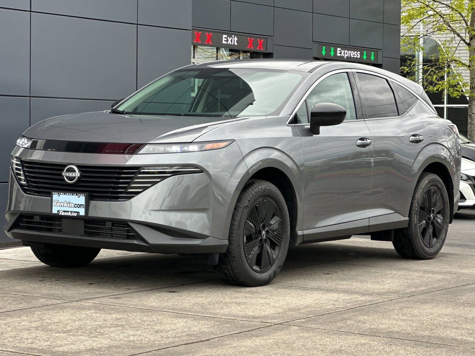 Used 2025 Nissan Murano SV AWD/4WD image 7