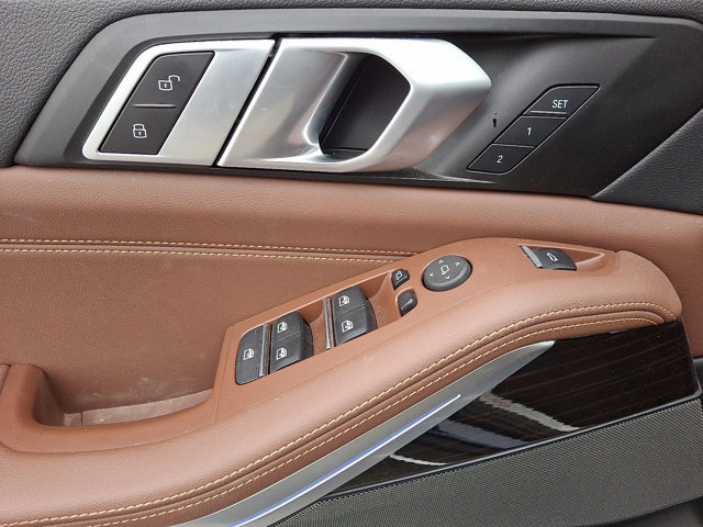 Certified 2023 BMW X5 xDrive40i image 8