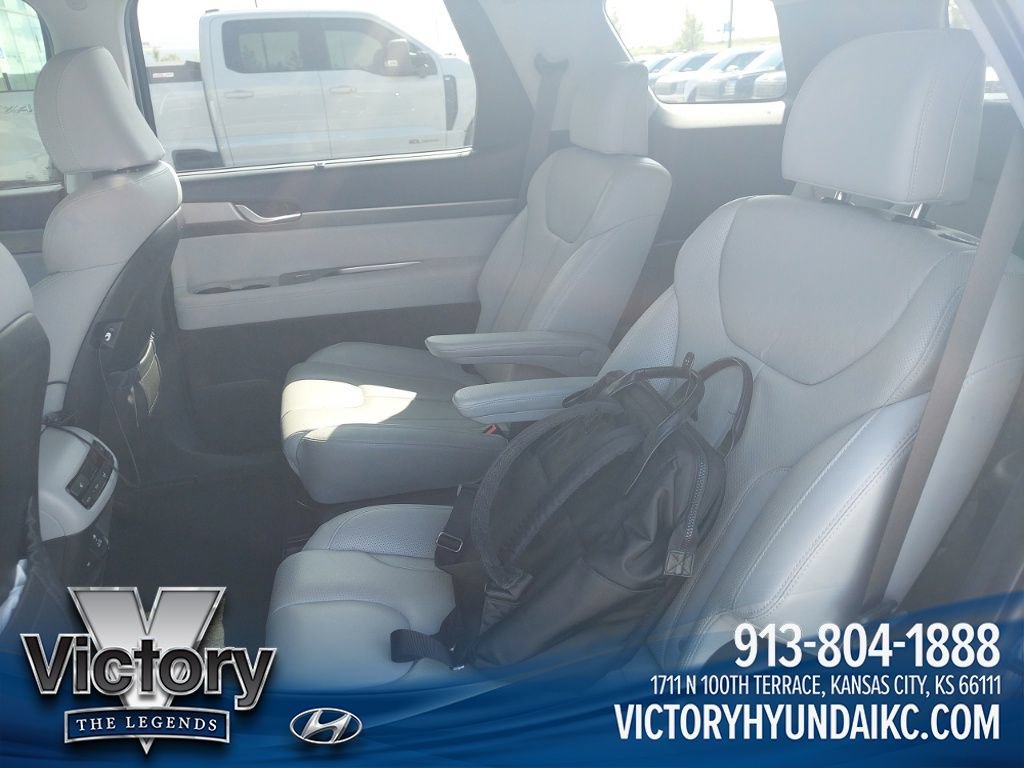 Used 2022 Hyundai Palisade SEL w/ Premium Package AWD/4WD image 8