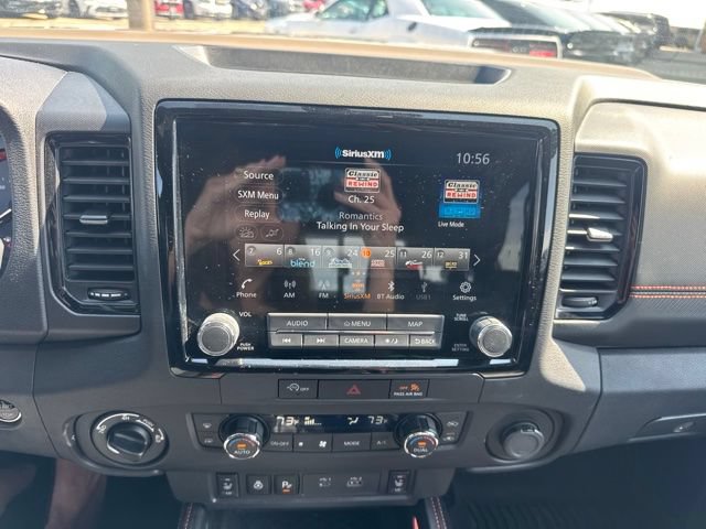 Used 2023 Nissan Frontier PRO-4X w/ Pro-4X Premium Package AWD/4WD image 11